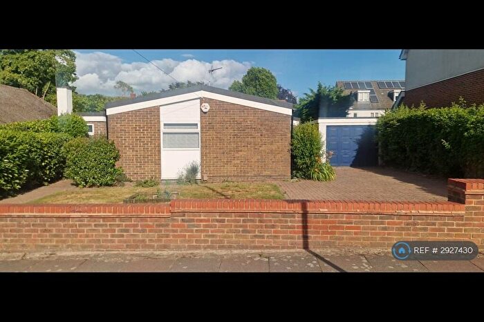 3 Bedroom Bungalow To Rent In Craybrooke Road, Sidcup, DA14