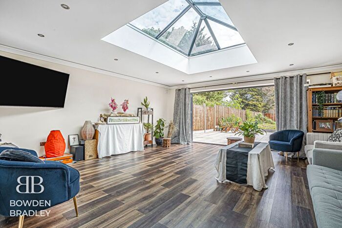 3 Bedroom Terraced House For Sale In Fletcher Road, Chigwell, IG7