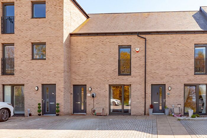 3 Bedroom Terraced House For Sale In Broomview Path, Edinburgh, EH11