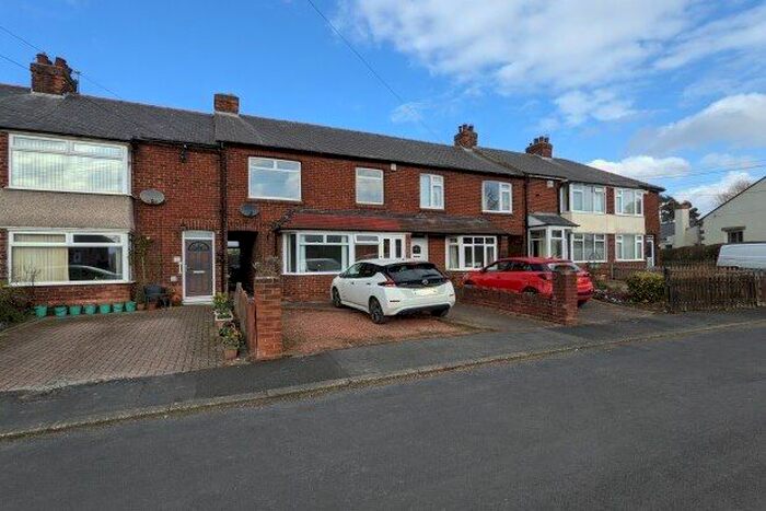 3 Bedroom Semi-Detached House To Rent In St. Cuthberts Avenue, Durham, DH1