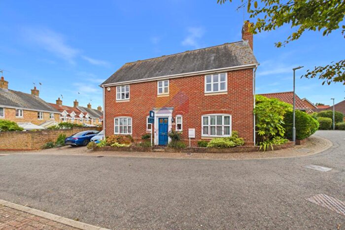4 Bedroom Detached House For Sale In Gardeners Row, Coggeshall, CO6