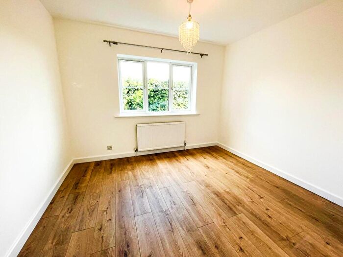 1 Bedroom Maisonette To Rent In Halleys Ridge, Hertford, SG14
