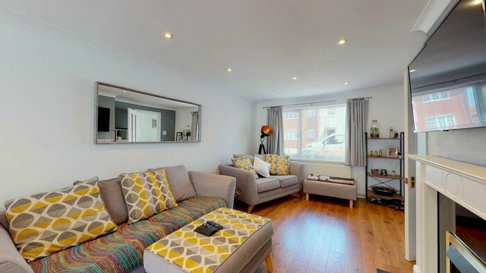 2 Bedroom Semi-Detached House For Sale In High Street, Sturry, CT2