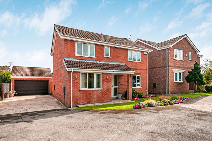 4 Bedroom Detached House For Sale In Manor Garth, Skidby, Cottingham, East Riding Of Yorkshire, HU16