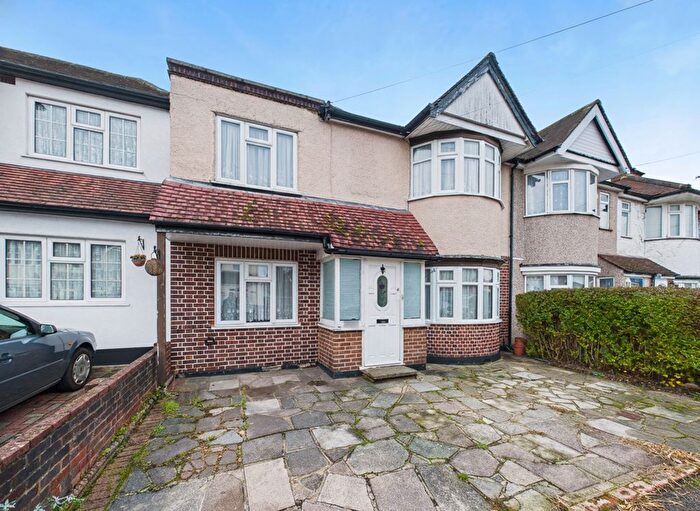 5 Bedroom End Terrace House For Sale In Beverley Road, Ruislip, HA4