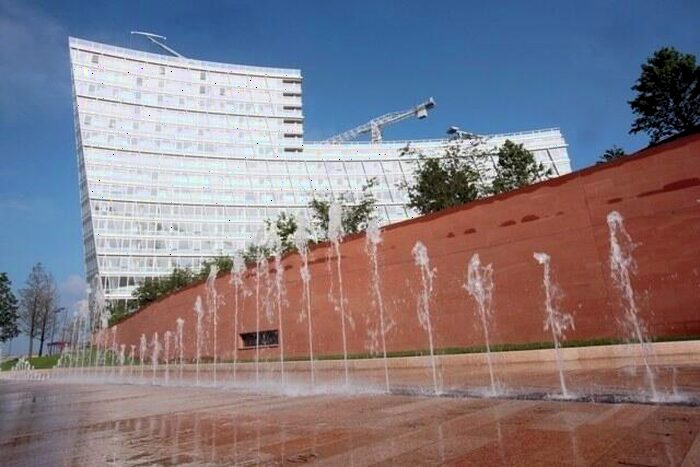 2 Bedroom Apartment To Rent In One Park West, Strand Street Liverpool, L1