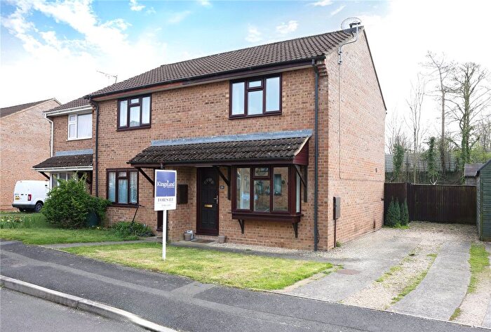 2 Bedroom End Terrace House For Sale In Vale View Gardens, Wincanton, Somerset, BA9
