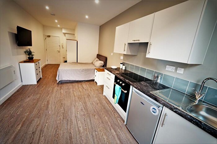 1 Bedroom Flat To Rent In St Marks Court, City Centre, Nottingham, Nottinghamshire, NG3