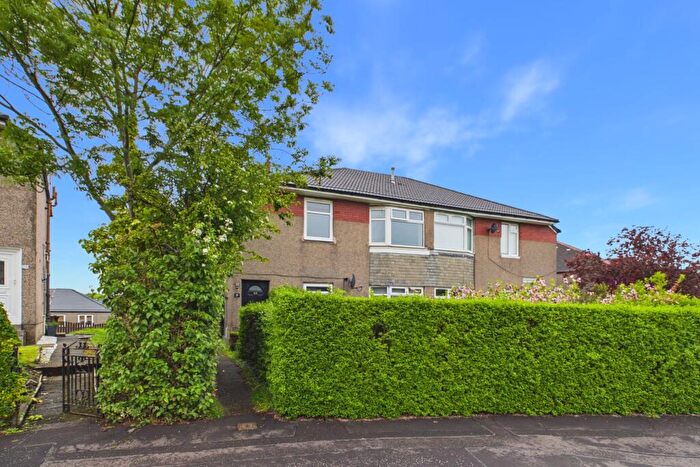 2 Bedroom Flat For Sale In Arbroath Avenue, Glasgow, G52
