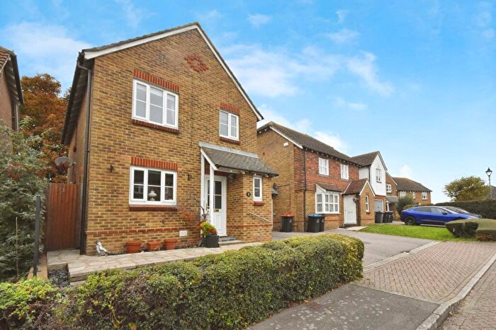 3 Bedroom Detached House For Sale In Mariners Lea, Broadstairs, CT10