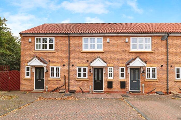 2 Bedroom Terraced House To Rent In Pools Brook Park, Kingswood, HU7