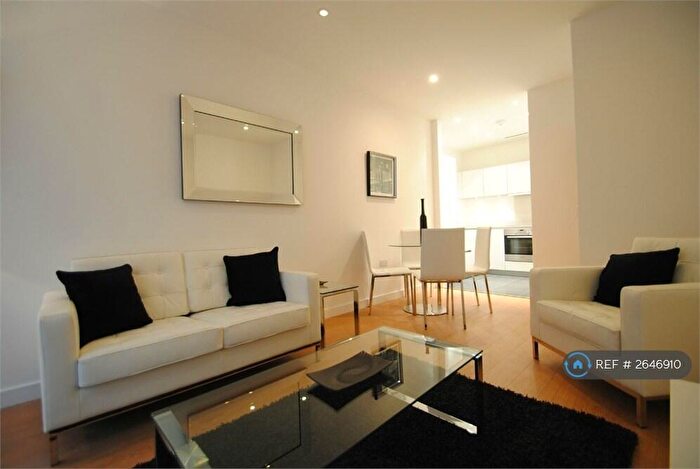 1 Bedroom Flat To Rent In Saffron Central Square, Croydon, CR0