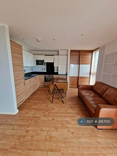 1 Bedroom Flat To Rent In Violet Court, London, NW9