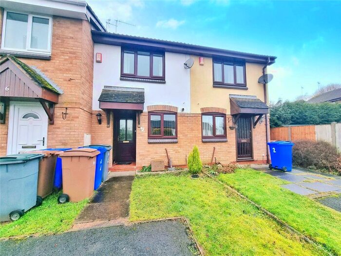 2 Bedroom Detached House To Rent In Comfrey Close, Stoke-On-Trent, Staffordshire, ST3