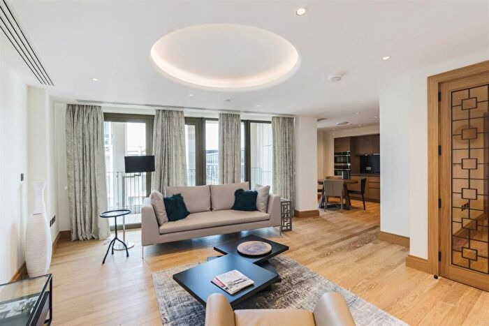 3 Bedroom Flat For Sale In Cleland House, John Islip Street, London, SW1P