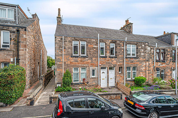2 Bedroom Flat For Sale In Octavia Street, Kirkcaldy, KY2