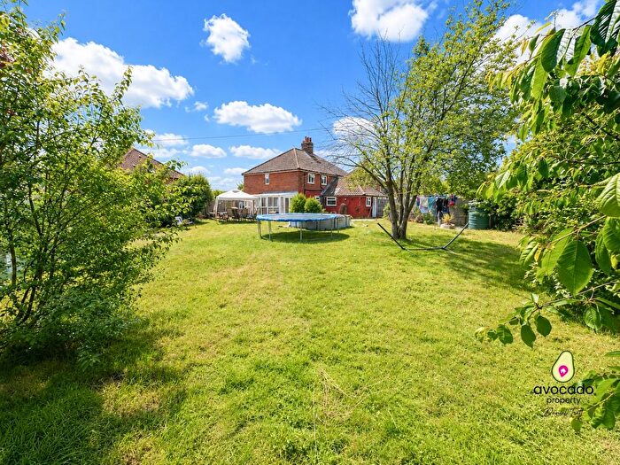 3 Bedroom Semi Detached House For Sale In Coronation Close, Happisburgh, Norwich, Norfolk, NR12