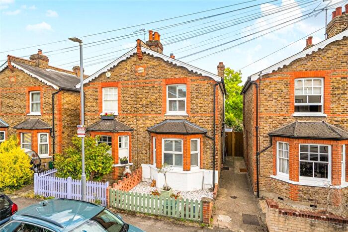3 Bedroom Semi-Detached House For Sale In Beaconsfield Road, Surbiton, KT5