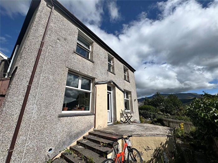 3 Bedroom Garage / Parking For Sale In Ffrydlas Road, Carneddi, Bethesda, Gwynedd, LL57