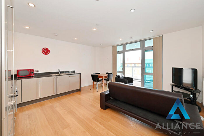 1 Bedroom Flat To Rent In Ross Way, London, E14