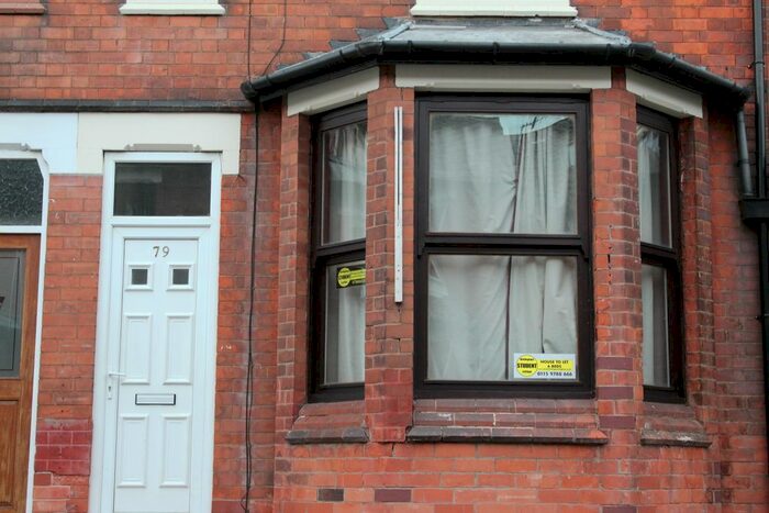 6 Bedroom Terraced House To Rent In Rothesay Avenue, Nottingham, NG7