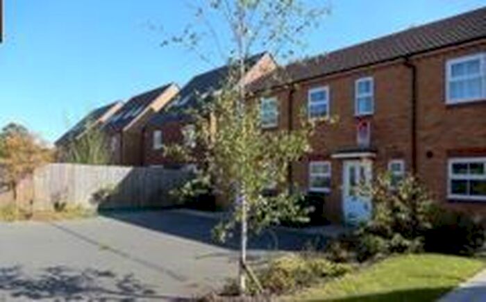 2 Bedroom Terraced House To Rent In Elm Walk, Coventry, CV4