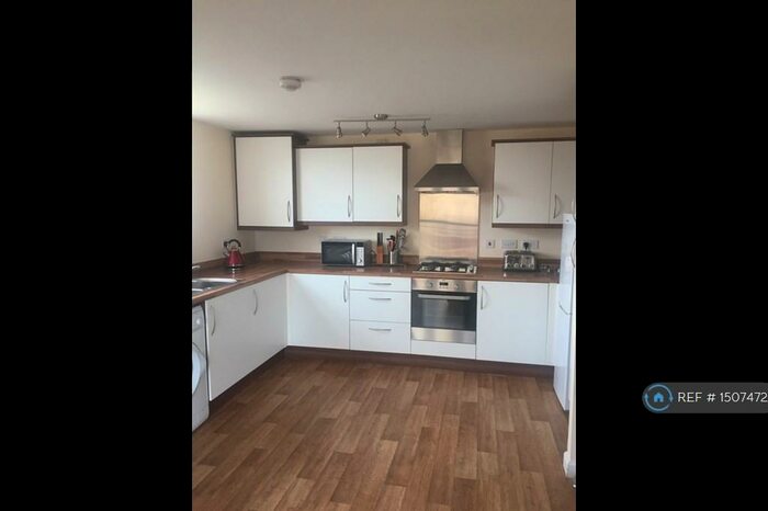 2 Bedroom Flat To Rent In Harris Place, West Clyst, Exeter, EX1