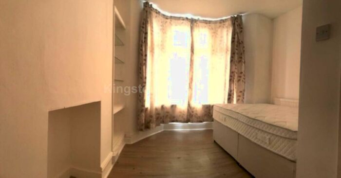 2 Bedroom Flat To Rent In Cottrell Road, Roath, CF24