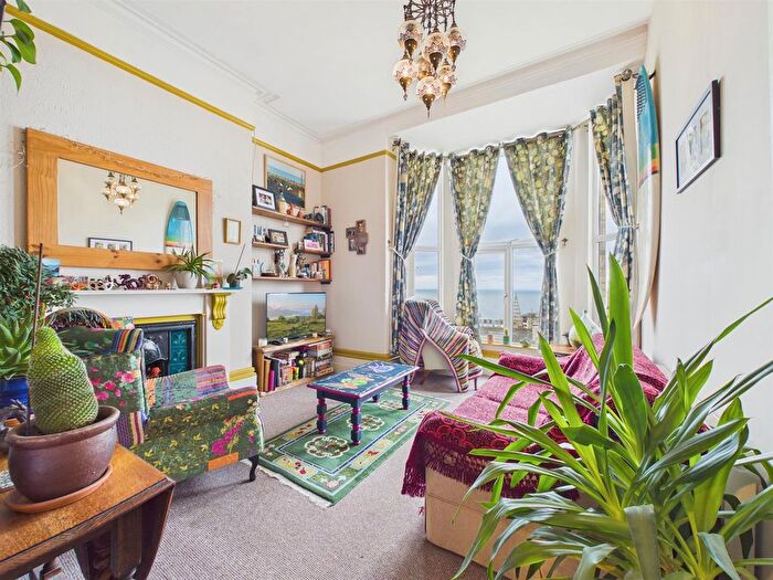 2 Bedroom Flat For Sale In Coronation Terrace, Ilfracombe, EX34