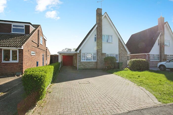 3 Bedroom Detached House For Sale In Montague Road, Rugby, CV22