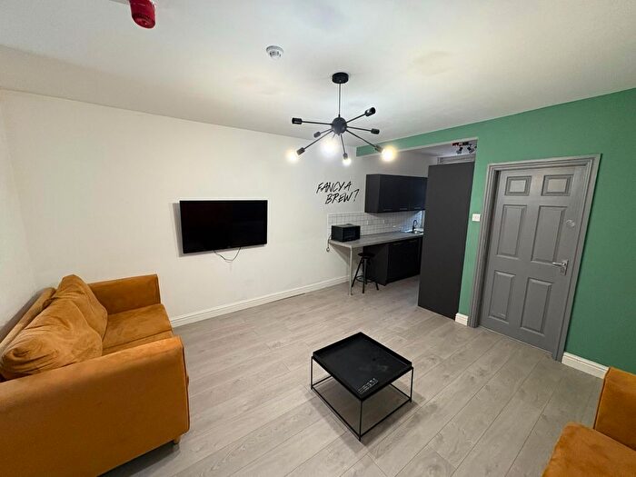 6 Bedroom Terraced House To Rent In Charlotte Road, Sheffield, S2