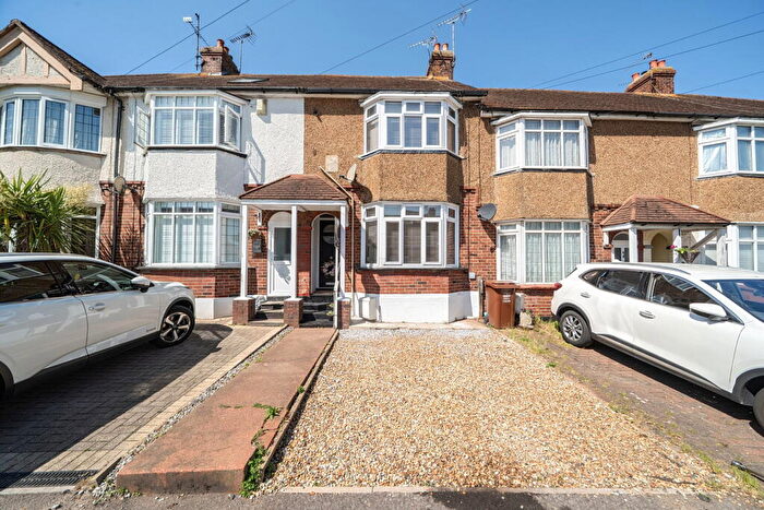 2 Bedroom Terraced House For Sale In Featherby Road, Gillingham, Kent, ME8
