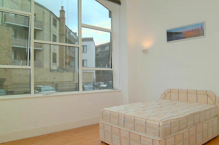 1 Bedroom Flat To Rent In Dingley Road, Old Street, London, EC1V