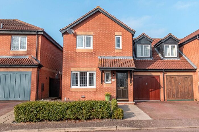 3 Bedroom Detached House For Sale In The Lawn, Fakenham, NR21