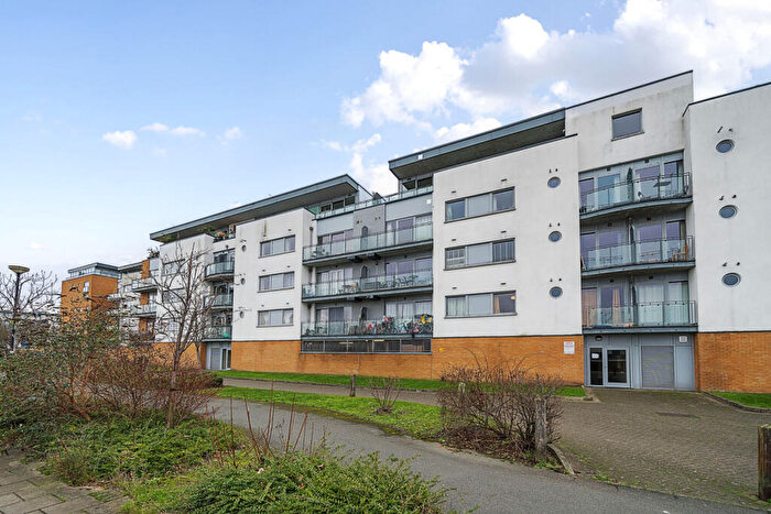 1 Bedroom Apartment For Sale In Merbury Close, London, SE28