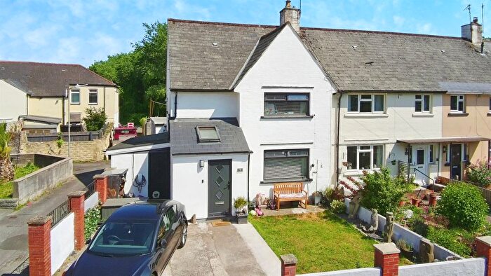 4 Bedroom End Of Terrace House For Sale In Edmund Place, Barry, CF63