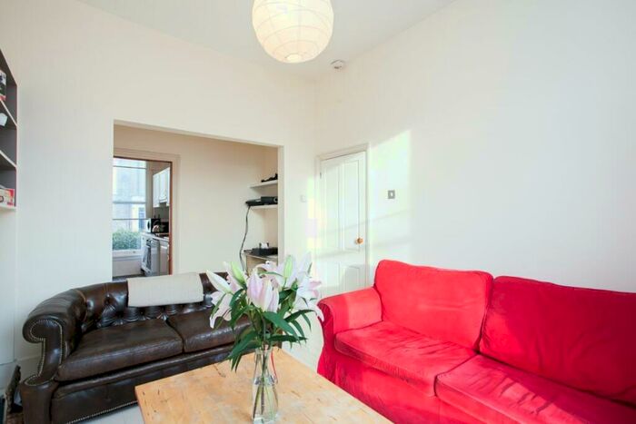 1 Bedroom Flat To Rent In St.Pauls Road, Highbury & Islington, N1