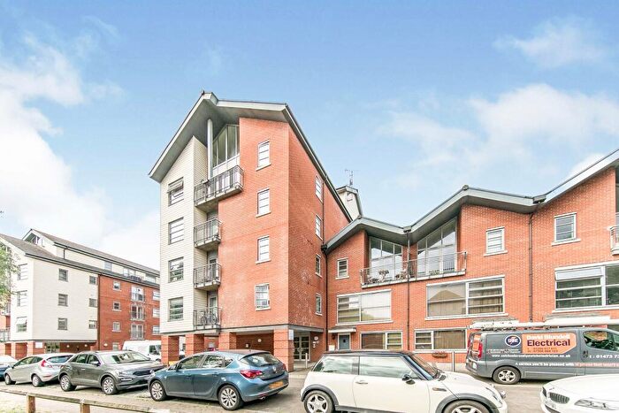 2 Bedroom Flat To Rent In Rotary Way, Colchester, CO3
