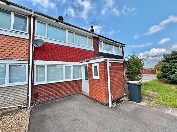 3 Bedroom Terraced House To Rent In Birkdale Close, Nuneaton, CV11