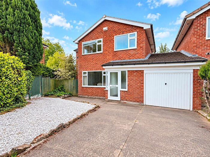 4 Bedroom Detached House For Sale In Chanticleer Close, Wrexham, LL13