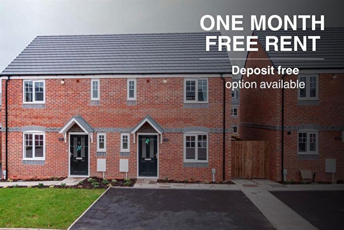 3 Bedroom Semi-Detached House To Rent In Hawkers Place, Hucknall, NG15