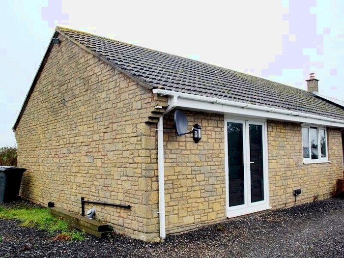 1 Bedroom Apartment To Rent In Northampton Road, Litchborough, NN12