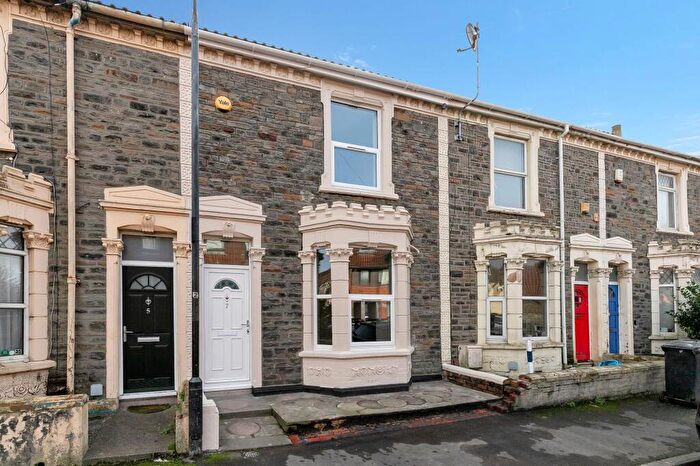 2 Bedroom Terraced House For Sale In Parkfield Avenue, St George, Bristol, BS5