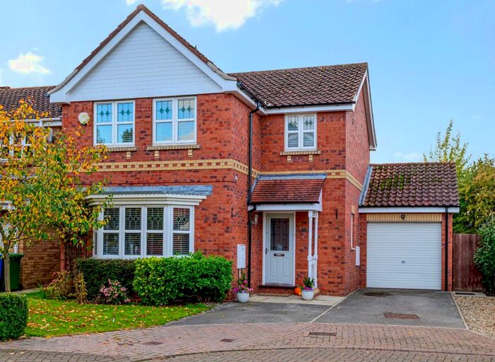 3 Bedroom Detached House For Sale In Potter Close, Market Weighton, York, YO43
