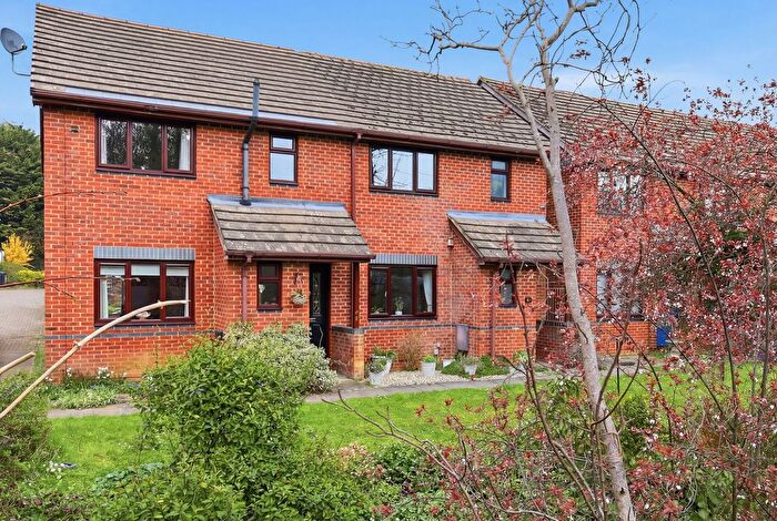 3 Bedroom Semi Detached House For Sale In Elms Close, Little Wymondley, SG4