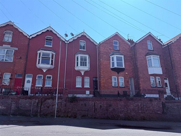 4 Bedroom Property To Rent In Chickerell Road, Weymouth, DT4