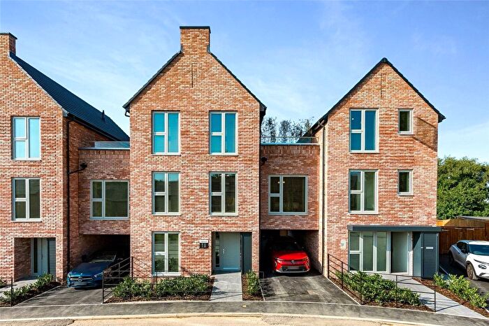 4 Bedroom Link Detached House For Sale In Victoria Road, Horwich, Bolton, Greater Manchester, BL6