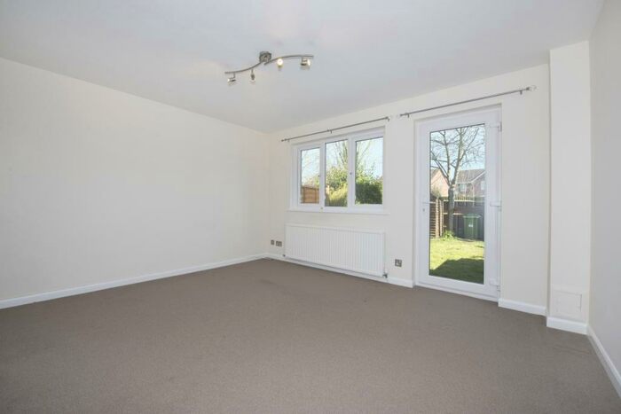 2 Bedroom Terraced House To Rent In Kempster Close, Abingdon, OX14