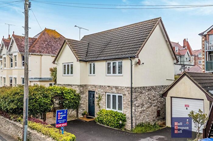 3 Bedroom Detached House For Sale In Ulwell Road, Swanage, BH19