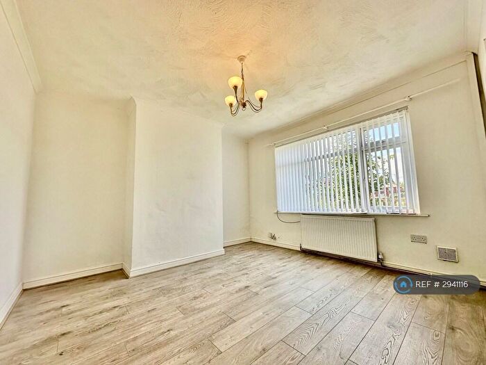3 Bedroom Semi-Detached House To Rent In Moorside Avenue, Bolton, BL4